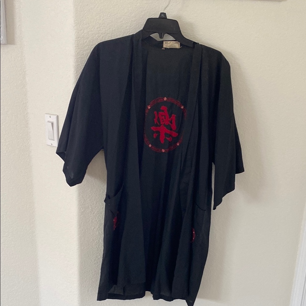 Health Black and Red Kimono